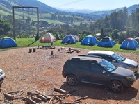 pais-e-filhos-onde-dormir-campings-em-socorro-sp